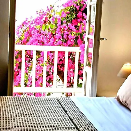 Cycladic Haven Apartament *